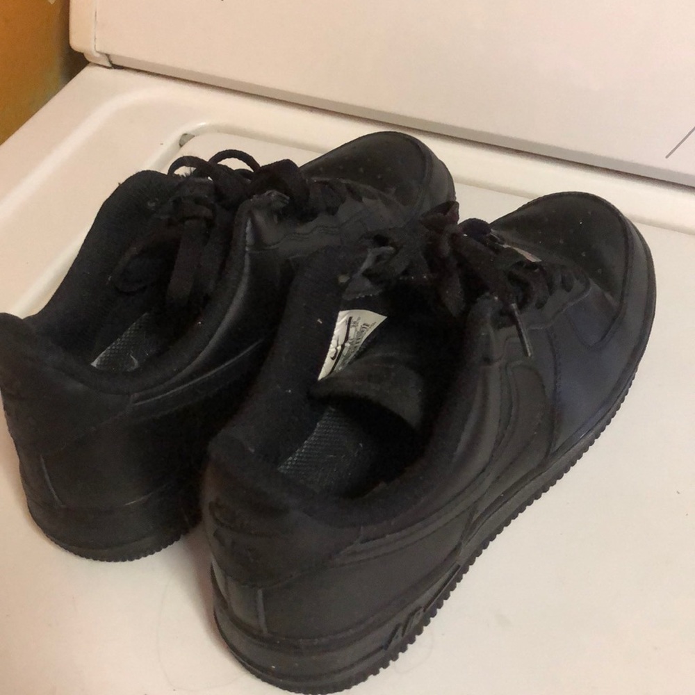 Black uptown’s no box good condition